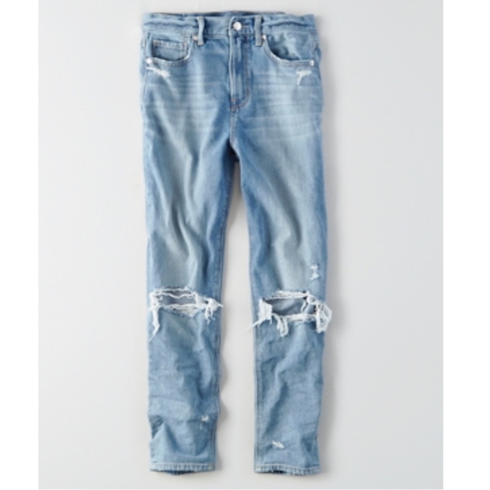 American Eagle High-Rise Ripped Mom Jeans, size 4 Short